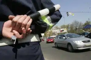 У водія “Фіату” інспектори ДАІ вилучили зброю