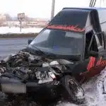 ДТП: На Данила Нечая вантажівка відірвала капот «Таврії» (Відео)