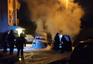 У Вінниці згоріли 3 автомобілі (Відео)