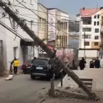 В Виннице “Газель” снесла столб (Видео)
