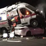 Масштабное ДТП в Виннице: машина скорой помощи оказалась на мазде (Видео)